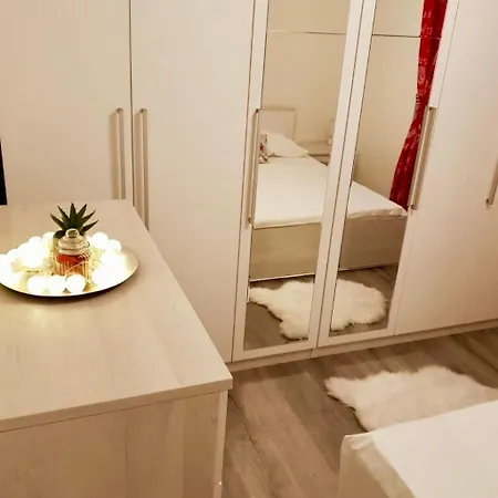Fabo In Dalmatien By Interhome Appartement